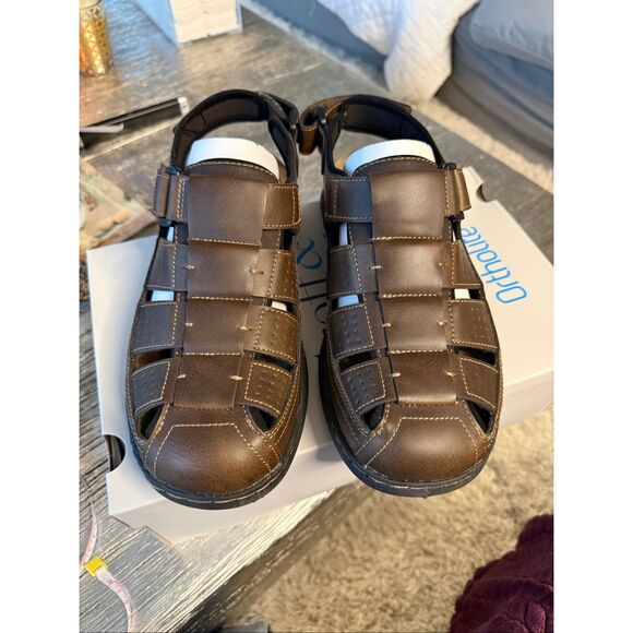 Croft & Barrow w/ Ortholite Ellis Brown Sandals sz 10 EUC